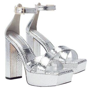 NEW Good American Ankle Strap Open Toe Platform Sandals‎ Silver Snake Size 8
